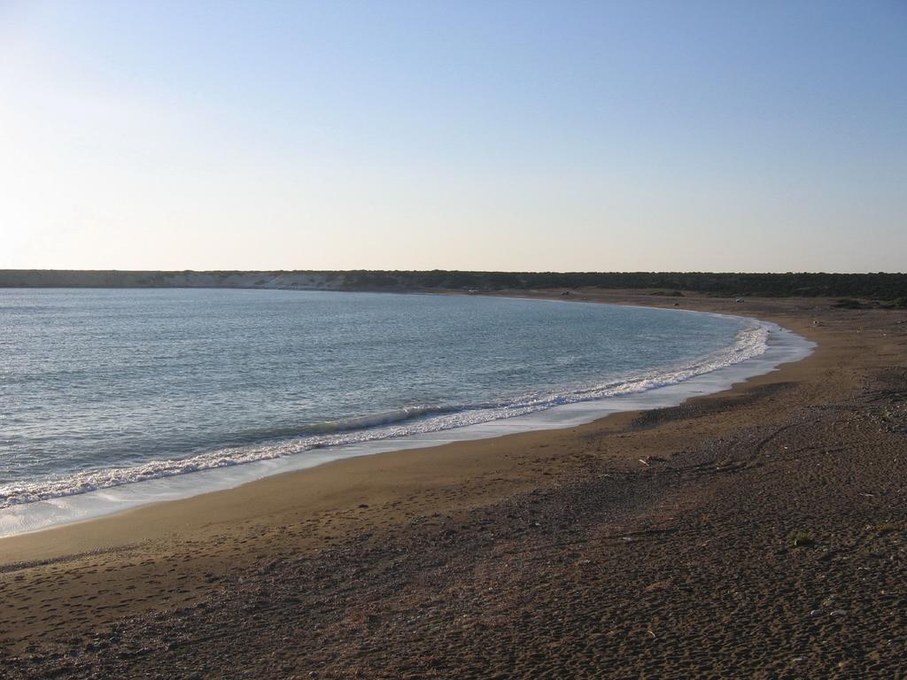 Paphos Love Nest Apartment Room photo